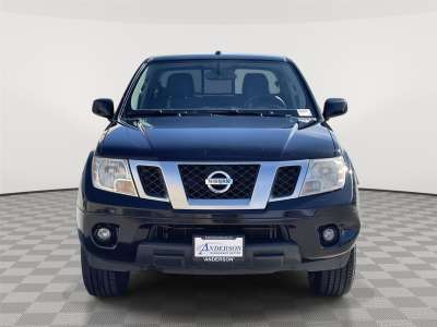 Used 2015 Nissan Frontier PRO-4X Crew Cab Truck for sale in Lincoln NE Used 2015 Nissan Frontier PRO-4X Crew Cab Truck for sale in Lincoln NE
