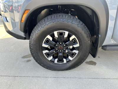 Used 2023 Nissan Frontier PRO-4X Crew Cab Truck for sale in Lincoln NE Used 2023 Nissan Frontier PRO-4X Crew Cab Truck for sale in Lincoln NE