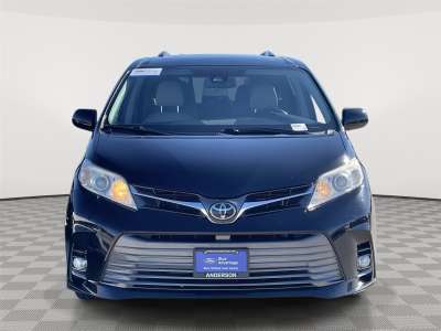 Used 2020 Toyota Sienna XLE Auto Access Seat Mini-van for sale in Lincoln NE Used 2020 Toyota Sienna XLE Auto Access Seat Mini-van for sale in Lincoln NE