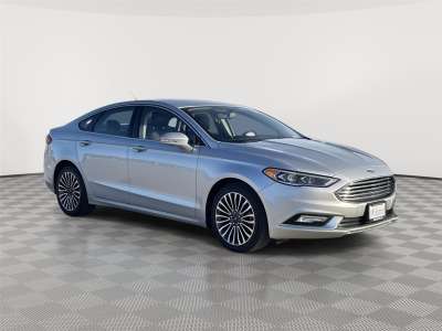 Used 2017 Ford Fusion SE Sedan for sale in Lincoln NE Used 2017 Ford Fusion SE Sedan for sale in Lincoln NE