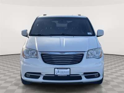 Used 2013 Chrysler Town and Country Touring Minivan for sale in Lincoln NE Used 2013 Chrysler Town and Country Touring Minivan for sale in Lincoln NE